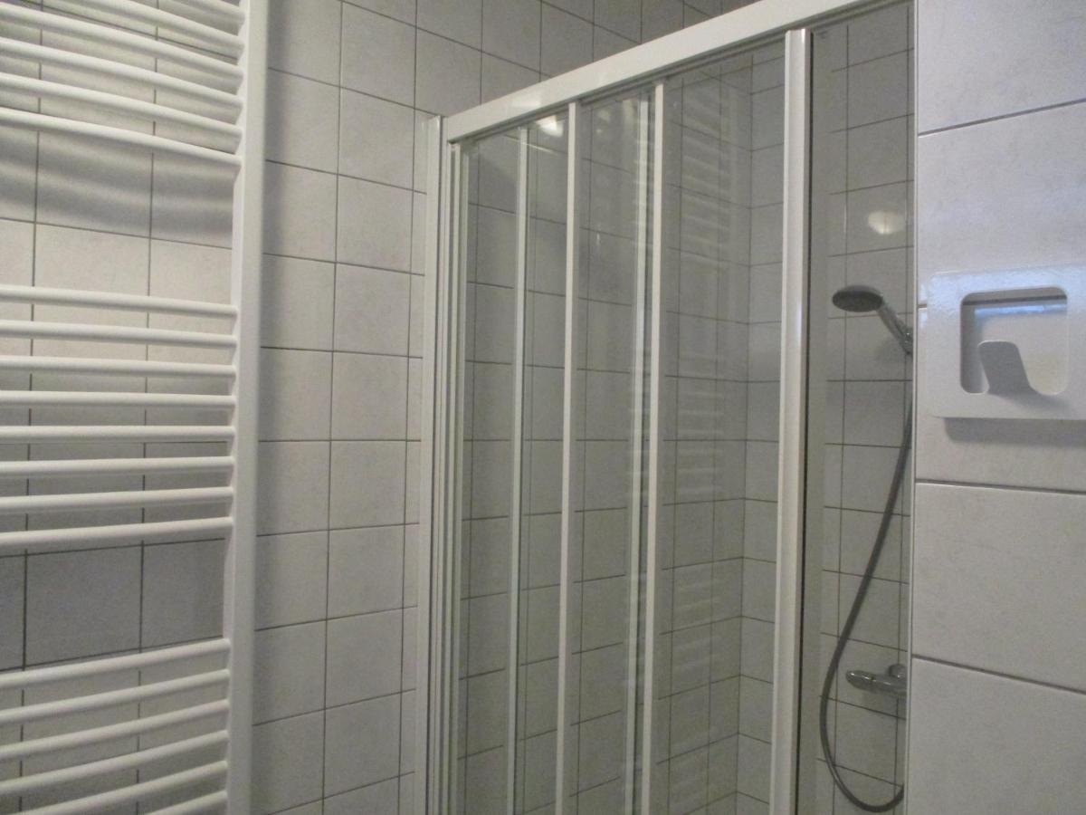 Comfortabel Vakantiehuis Aan Zee En Meer ! Kamperland Exteriör bild