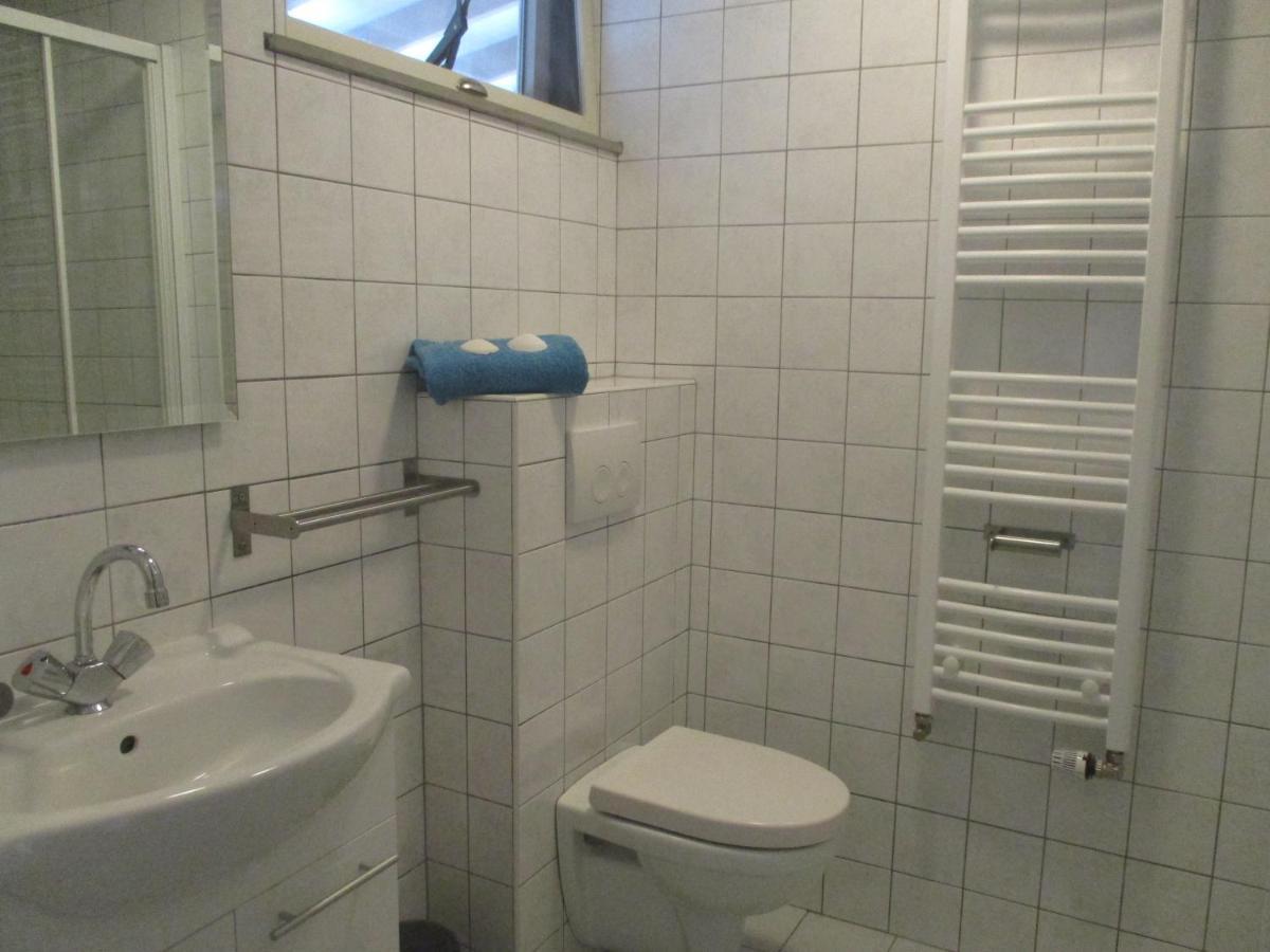 Comfortabel Vakantiehuis Aan Zee En Meer ! Kamperland Exteriör bild